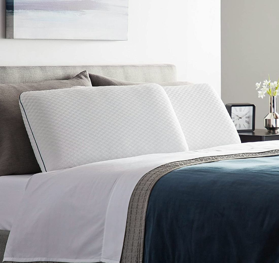 WEEKENDER Ventilated Gel Memory Foam Pillow