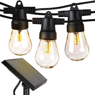 3 bulbs on the solar-powered string lights