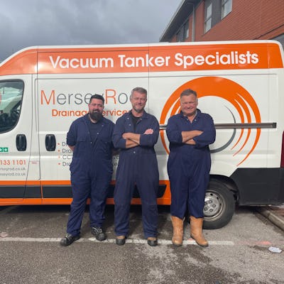  Mersey Rod Drainage crew in front of their van