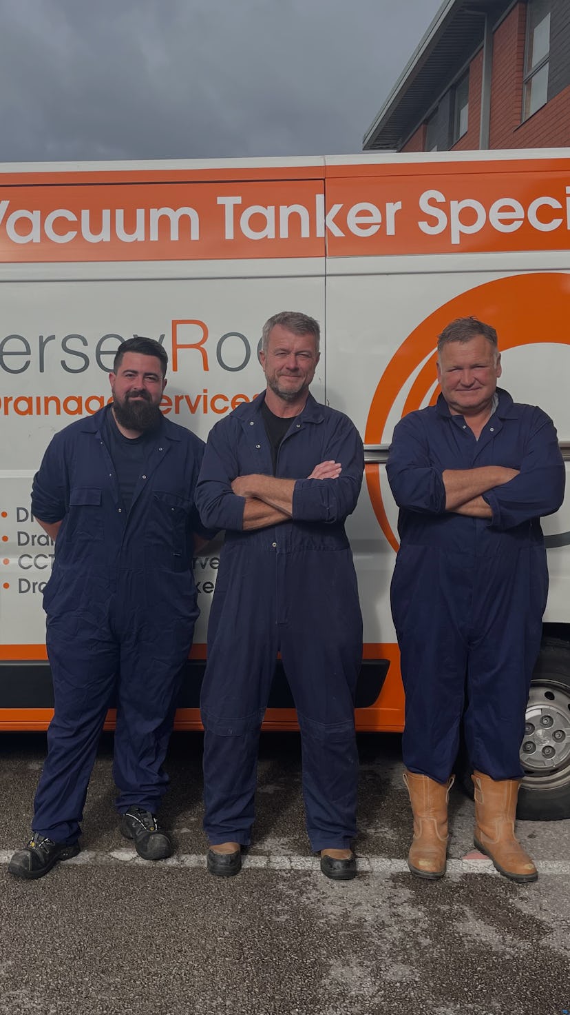 Mersey Rod Drainage crew in front of their van