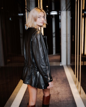 Diana Silvers’ getting ready for CELINE HOMME SUMMER 23 show at Lutetia hotel in Paris.