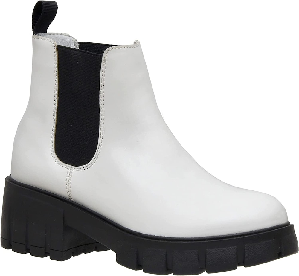 slip on Chelsea boot in white