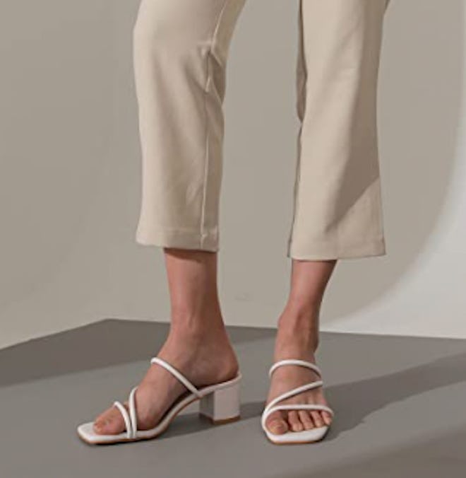 LACUONE Square Toe Block Heel Sandals