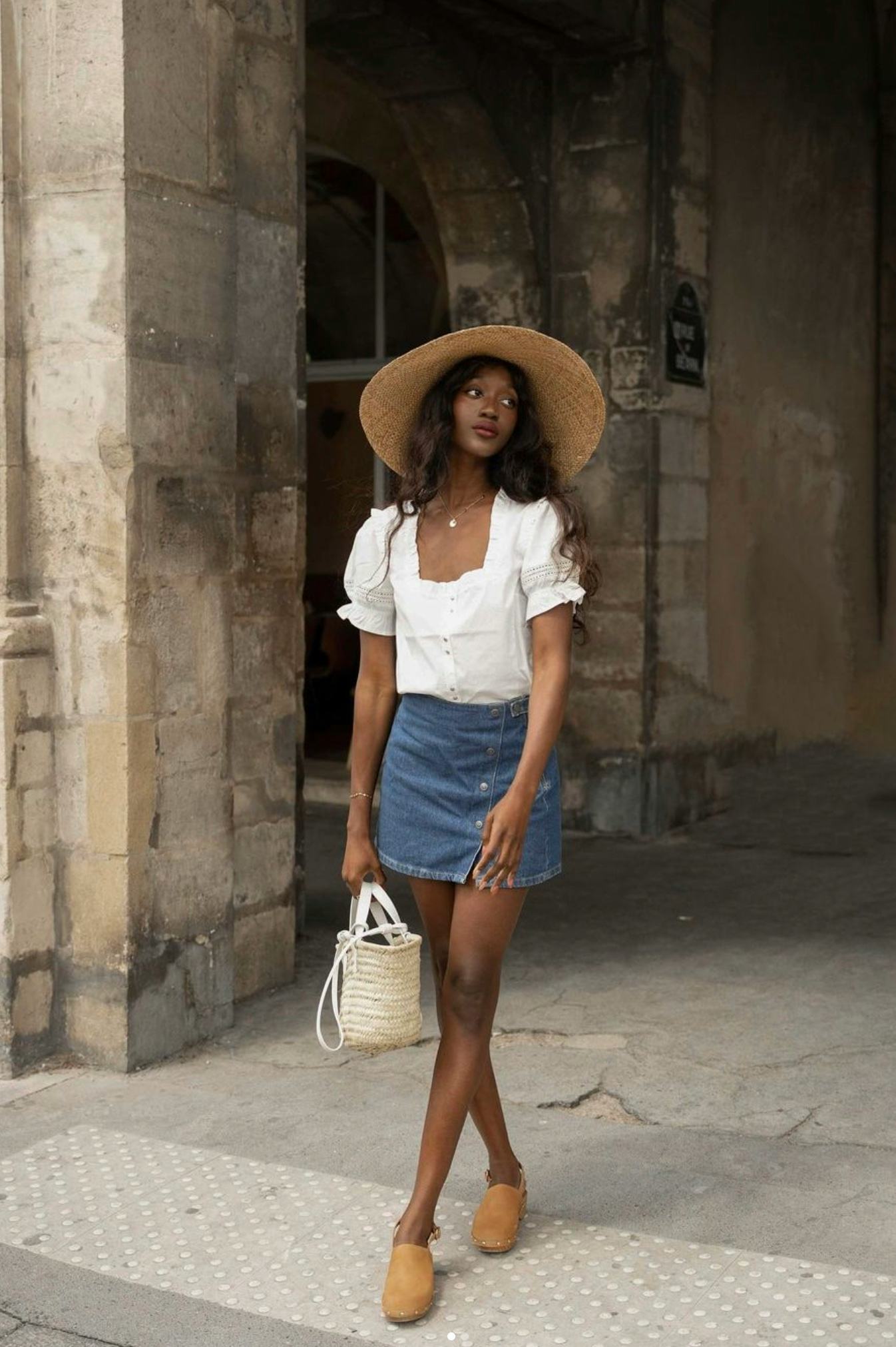 Jeanne damas outlet straw bag