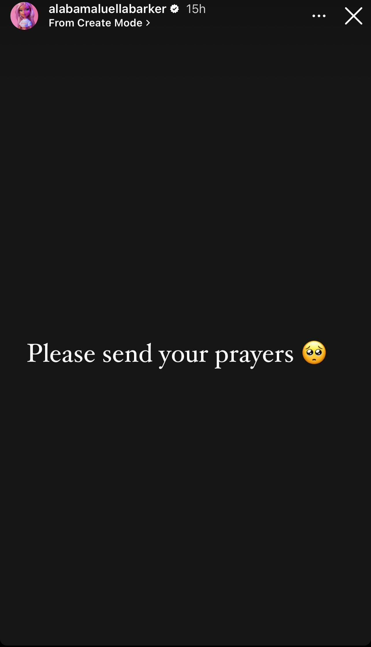 Alabama Barker Asked For Prayers After Travis Barker’s Reported