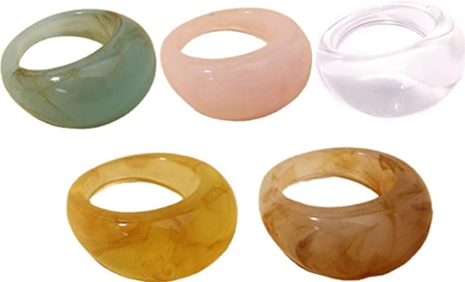 5 resin rings from colorful bling