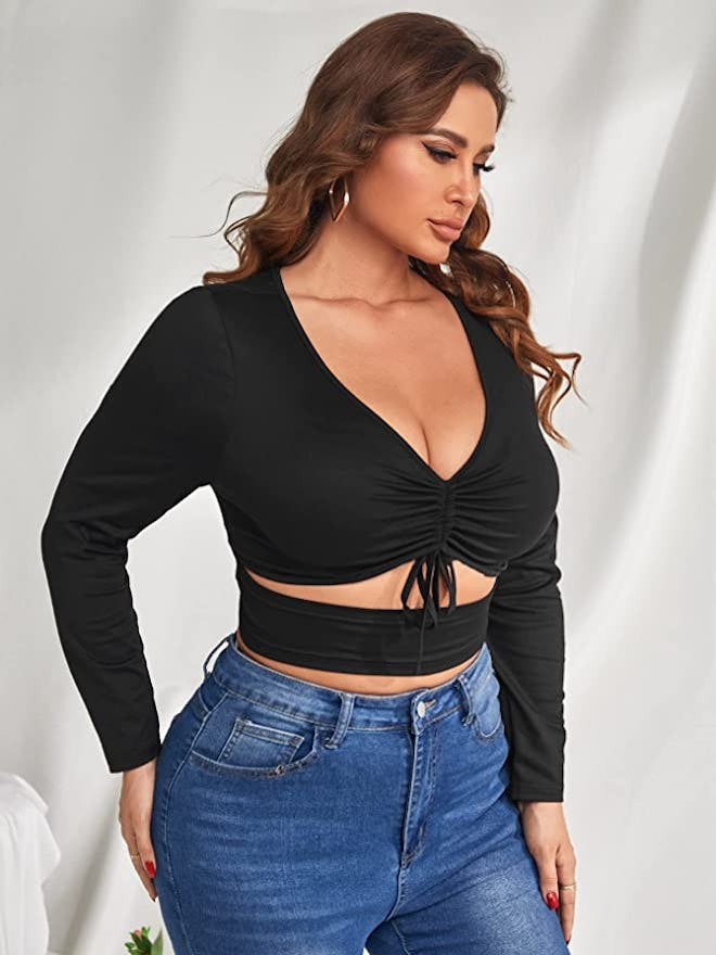 Romwe Ruched Long-Sleeved Cut-Out Crop Top