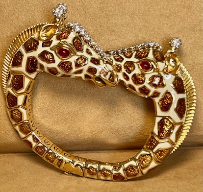 Veronica Webb's glamorous David Webb custom giraffe bangle 