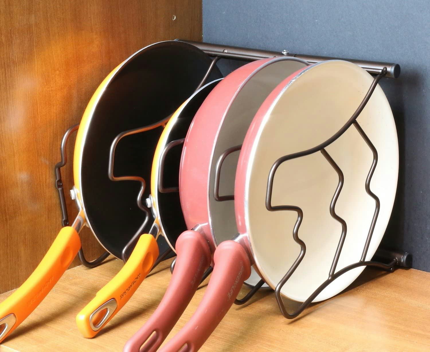 DecoBros Kitchen Counter and Cabinet Pan Organizer Rack