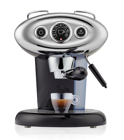 The X7.1 iperEspresso Machine from illy is one of the best Father's Day gifts for sons.