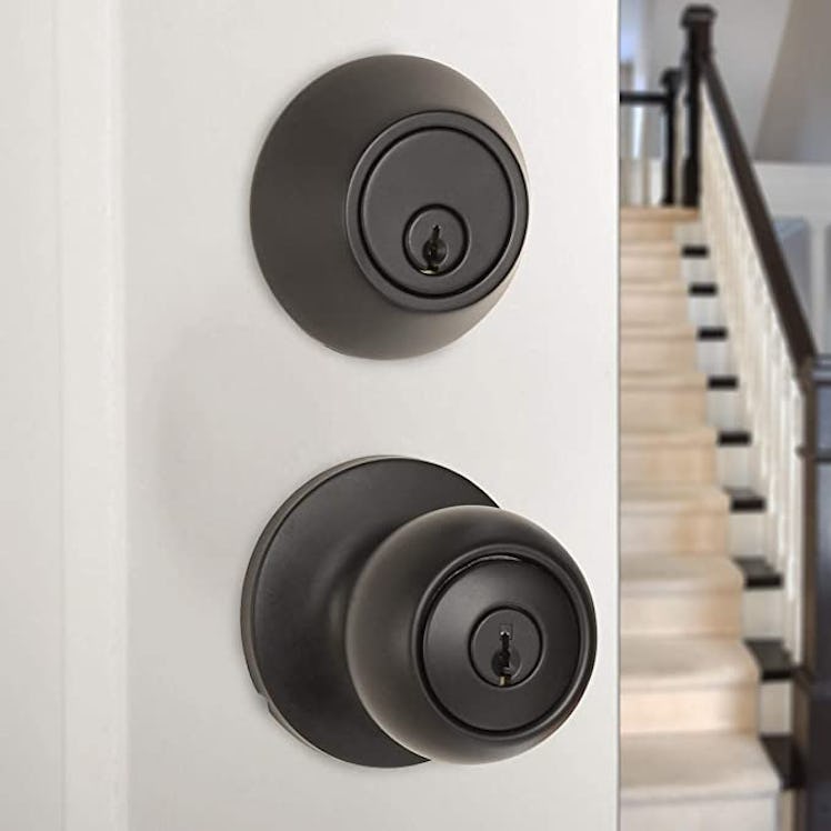 Amazon Basics Exterior Door Knob