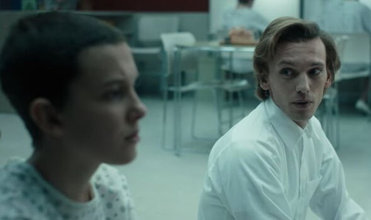 Millie Bobby Brown, Jamie Campbell Bower 