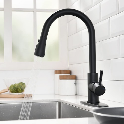 Owofan Black Kitchen Faucets with Pull Down Spraye
