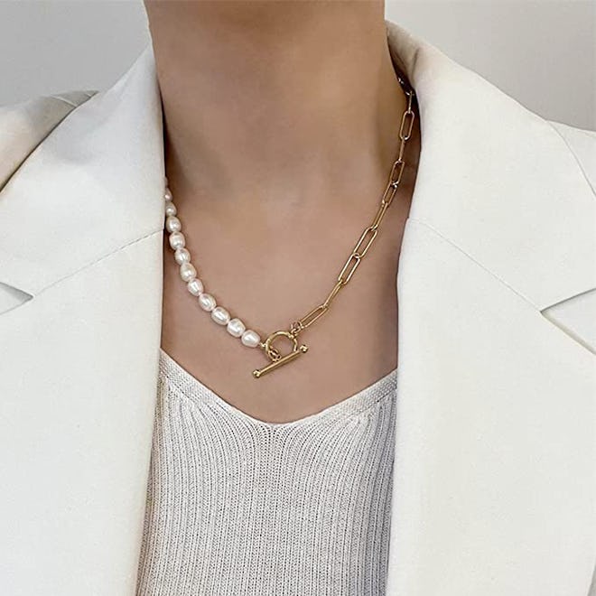 Cowlyn Paperclip Chain Pearl Necklace