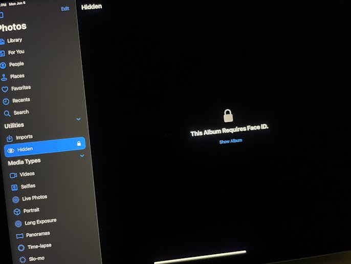iOS 16 locks Hidden and Recently Deleted folder with Face ID or Touch ID or passcode
