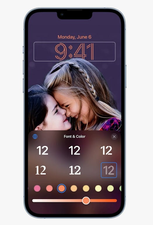 A screenshot from WWDC 2022 showing how to customize your iphone lock screen in iOS 16