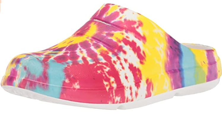 Deer Stags' tie-dye clog sandals.