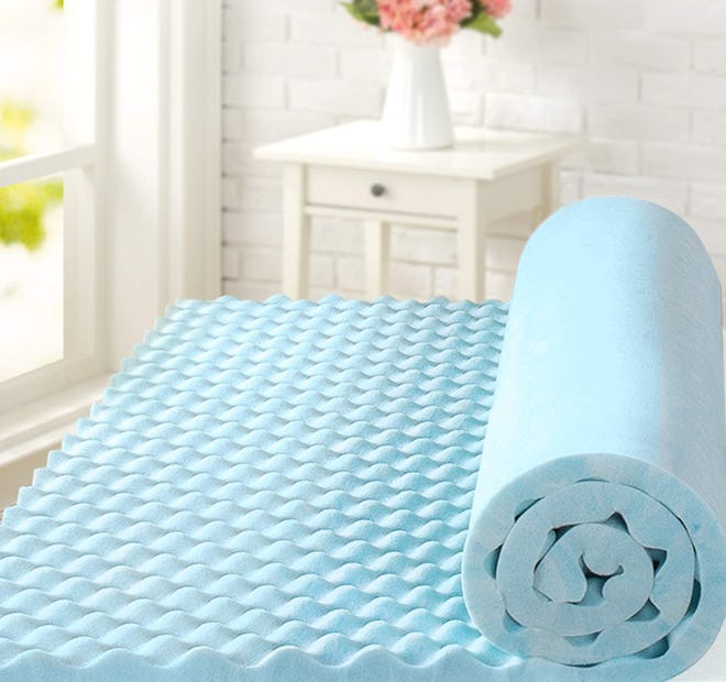 Zinus Cooling Memory Foam Mattress Topper