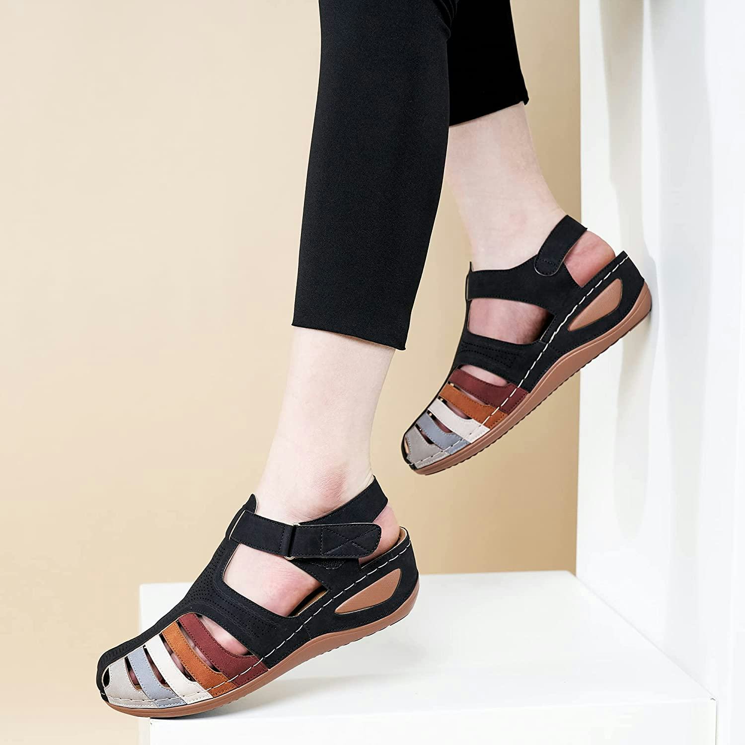 The 14 Best Sandals For Walking Long Distances, According To A Podiatrist