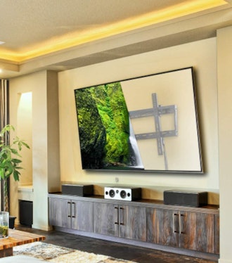 Pipishell Tilt TV Wall Mount