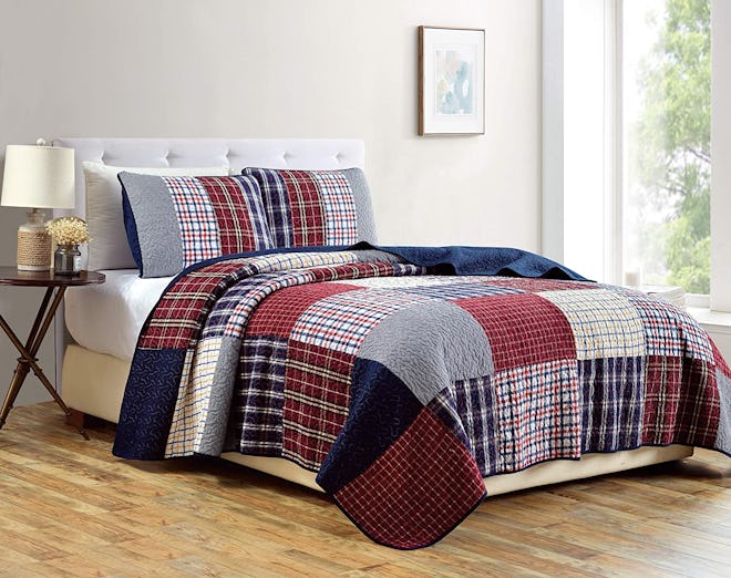 Best Lightweight Summer Patchwork Quilt
