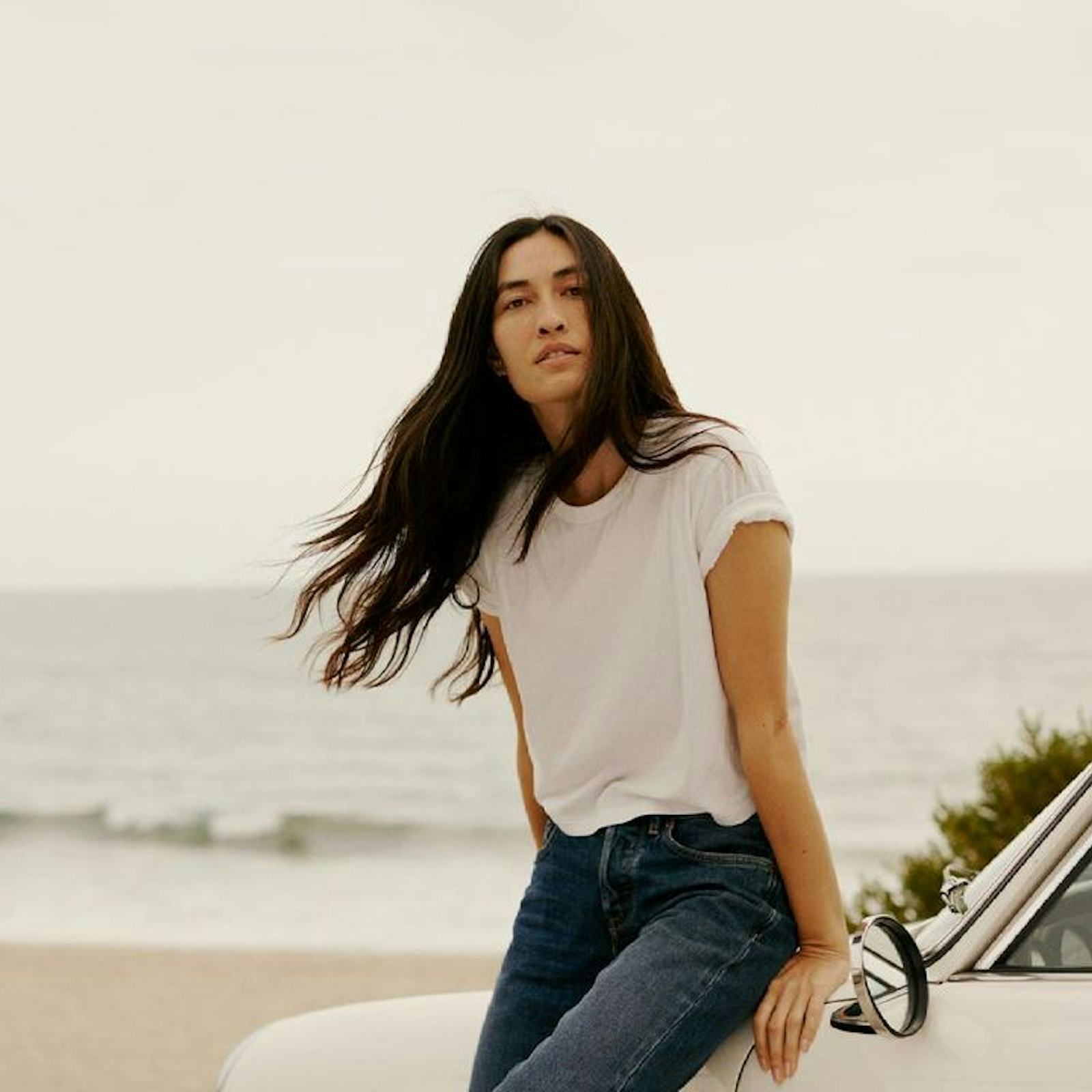 The Classic White T-shirt Every Stylish Woman Should Own