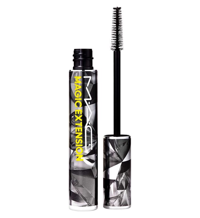 Magic Extension Mascara Black