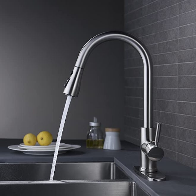WEWE Single Handle High Arc Kitchen Faucet