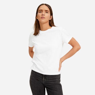 everlane white t-shirt