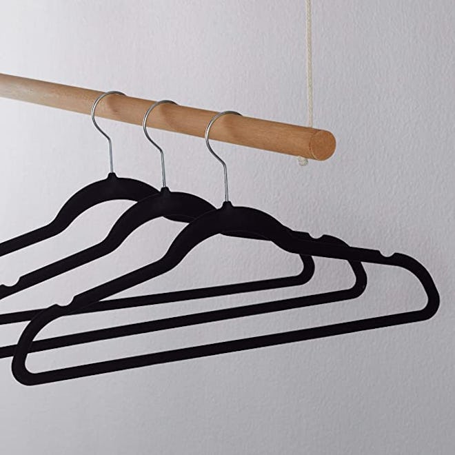 Amazon Basics Velvet Non-Slip Clothes Hangers (50-Pack)