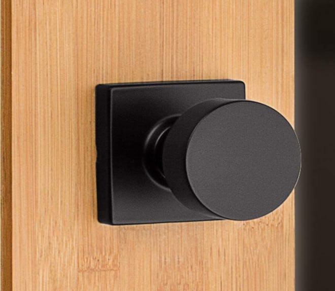 Kwikset Modern Door Knob