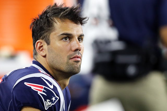 Retired NFL player Eric Decker got a surprise when he got out of the shower and realized his 4-year-...