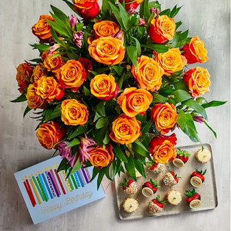Classic Happy Birthday Flower Bouquet Gift Set