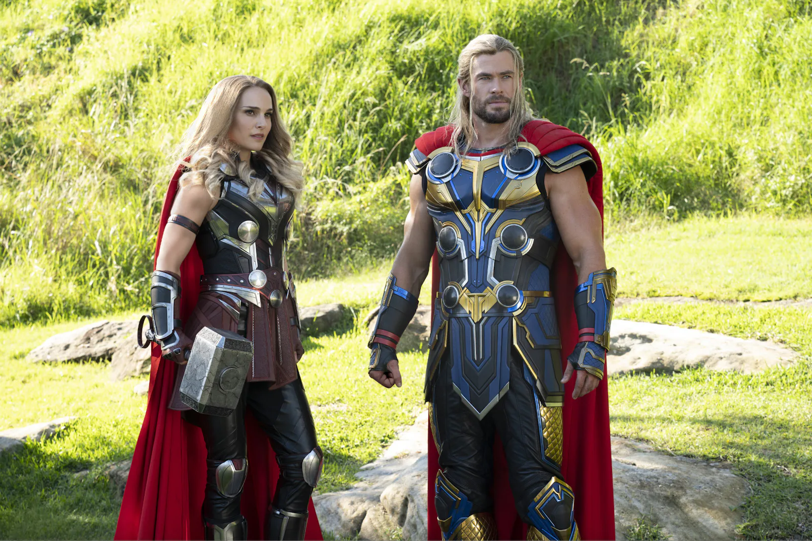Who's The Little Girl In 'Thor: Love And Thunder'? India Hemsworth ...
