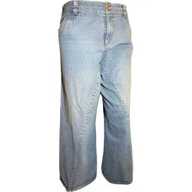 7 Stores To Online Shop For PlusSize Vintage Clothes