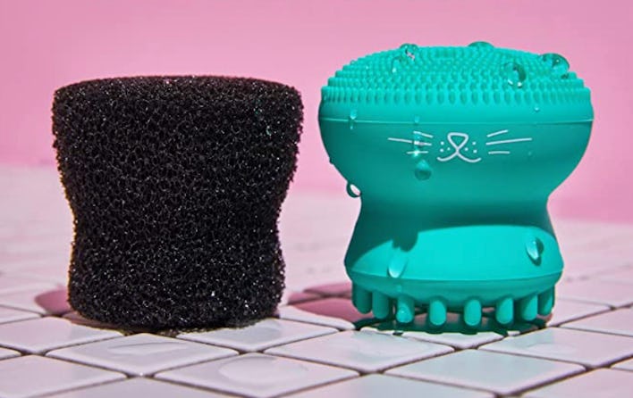 I Dew Care Pawfect Face Scrubber