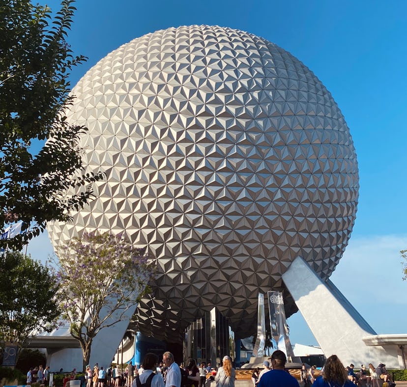 Some of the most Insta-worthy drinks at Epcot are available in the World Showcase, if you're drinkin...