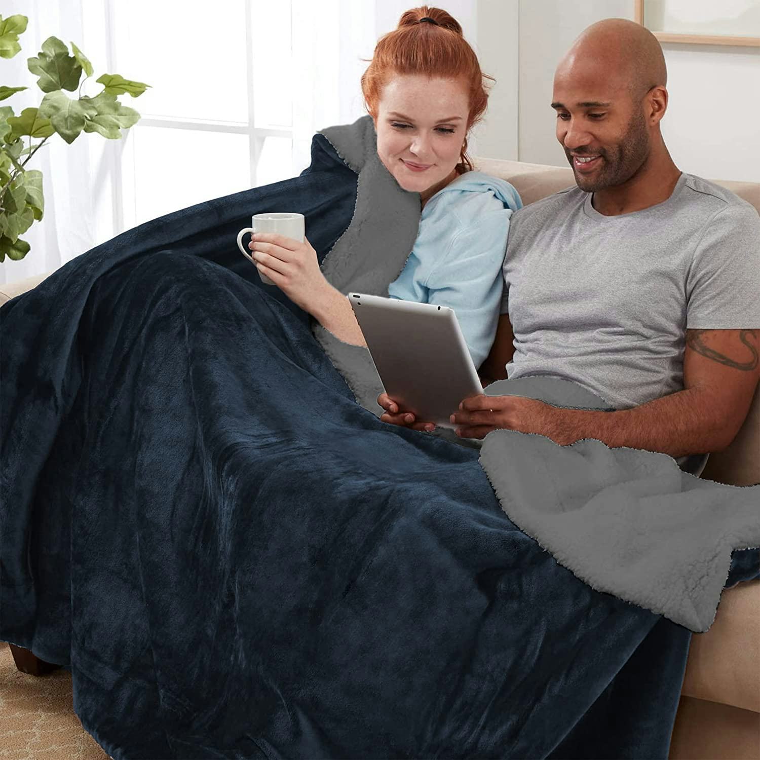 Genteele Reversible Sherpa Throw Blanket