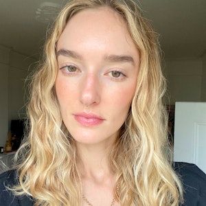 Hannah Baxter wearing Lancôme Le 8 Hypnôse Mascara. 