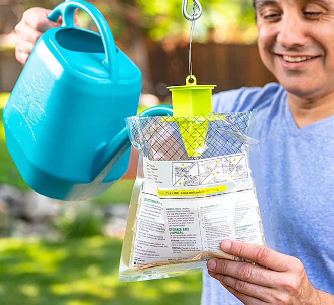 RESCUE! Outdoor Disposable Fly Trap (2-Pack)