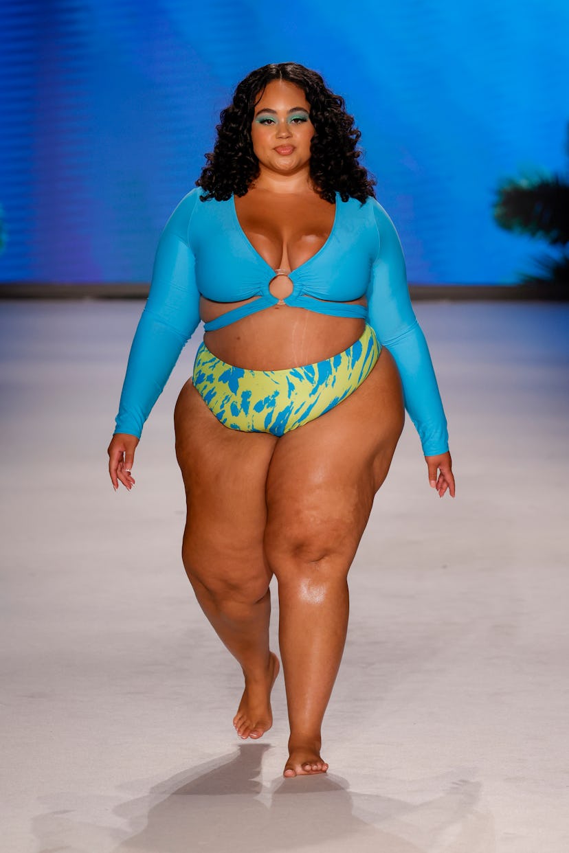 Phaith Montoya walks the runway for Cupshe x Tabria Majors Fashion Show during Paraiso Miami Beach B...