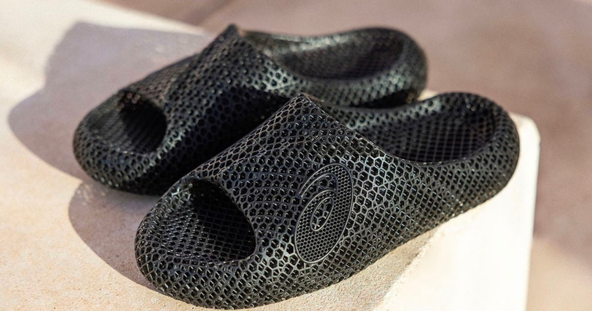 Asics s 3D printed slides mold to your feet for ultimate comfort Asics s 3D printed slides mold to your feet for ultimate comfort