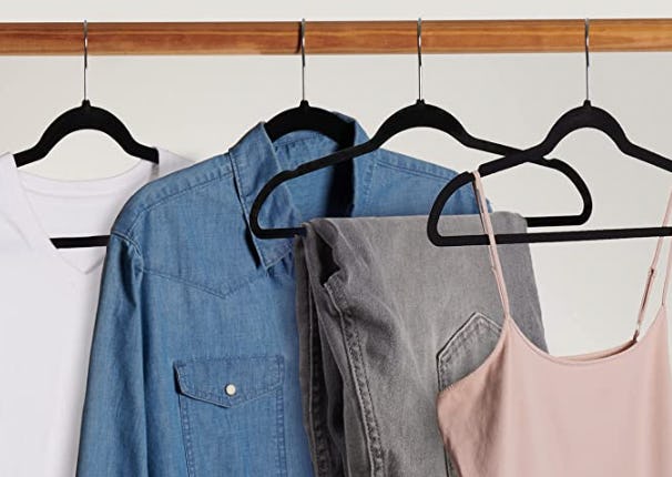 Zober Non-Slip Velvet Hangers (50-Pack)