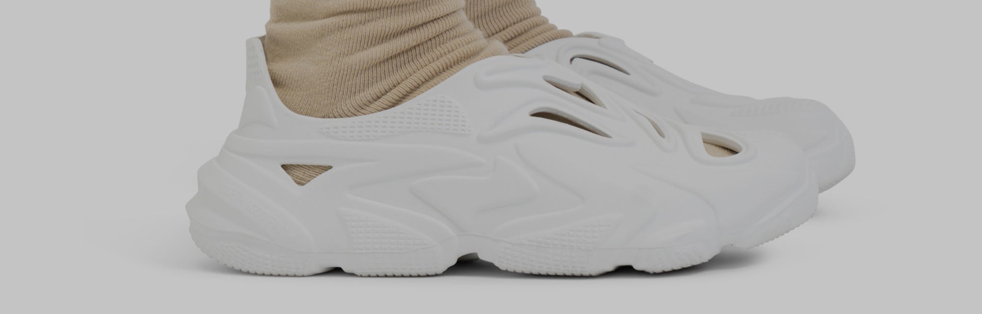 Foam clogs 2025