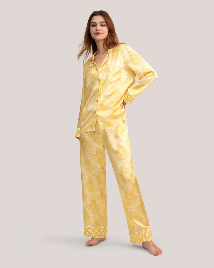LILYSILK golden yellow pajama set