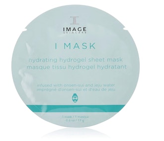 hydrogel sheet mask with amino acids and aloe vera for hydrated skin 