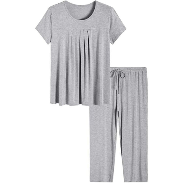 An airy bamboo pajama shirt and capris for hot sleepers