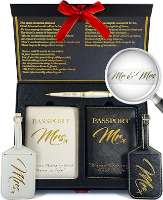 mr and mrs luggage tag and passport holder set from deluxy