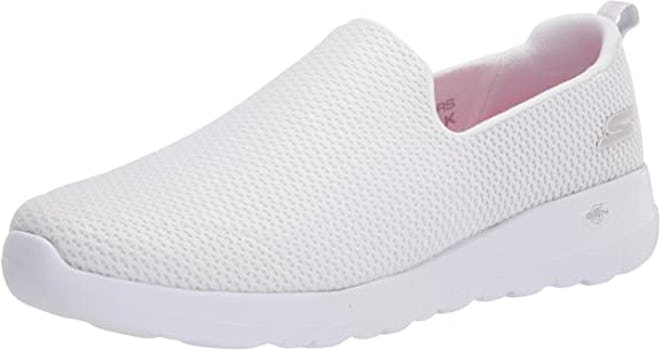 skechers walking shoes for flat feet