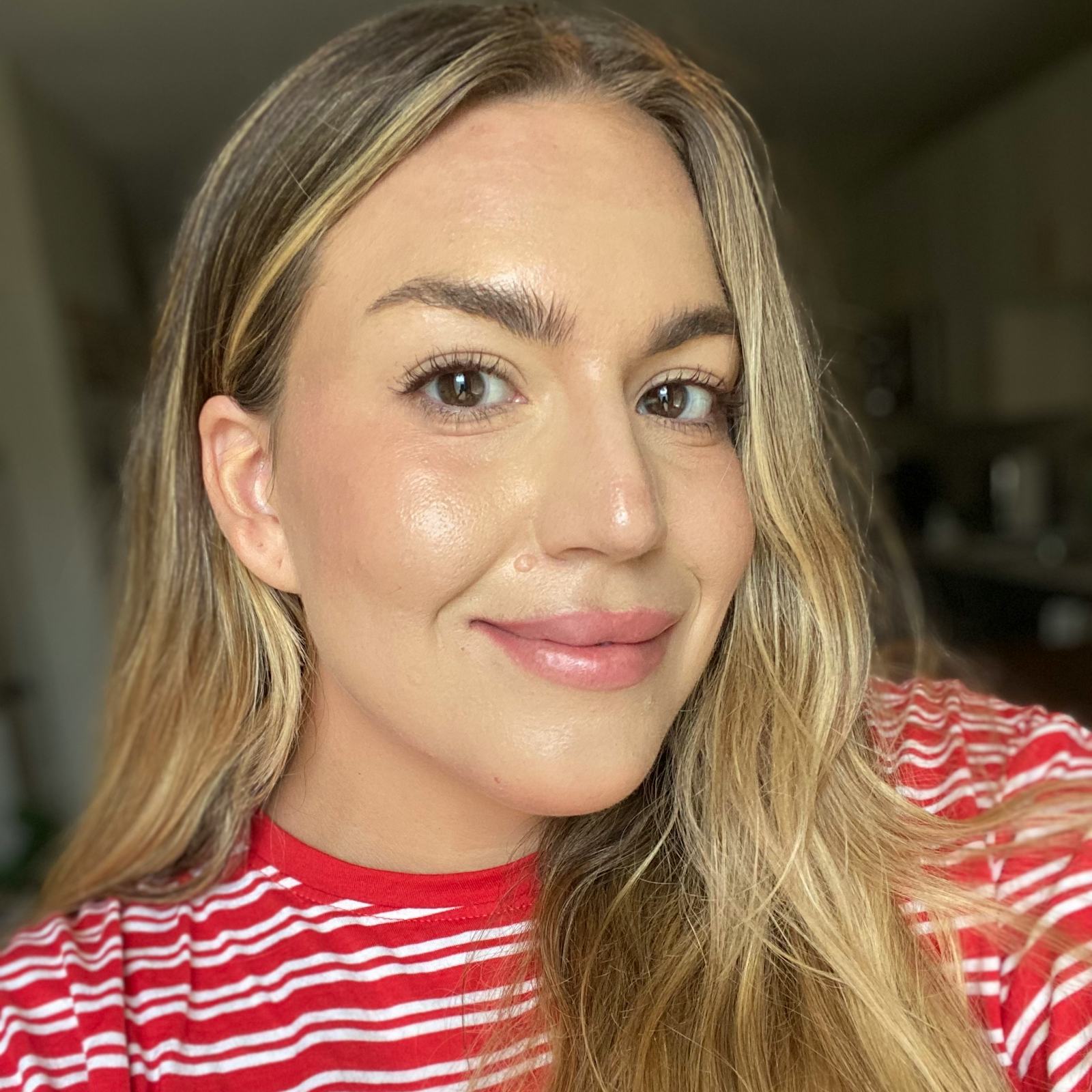 I Don’t Need Primer *Or* Concealer With This New Foundation